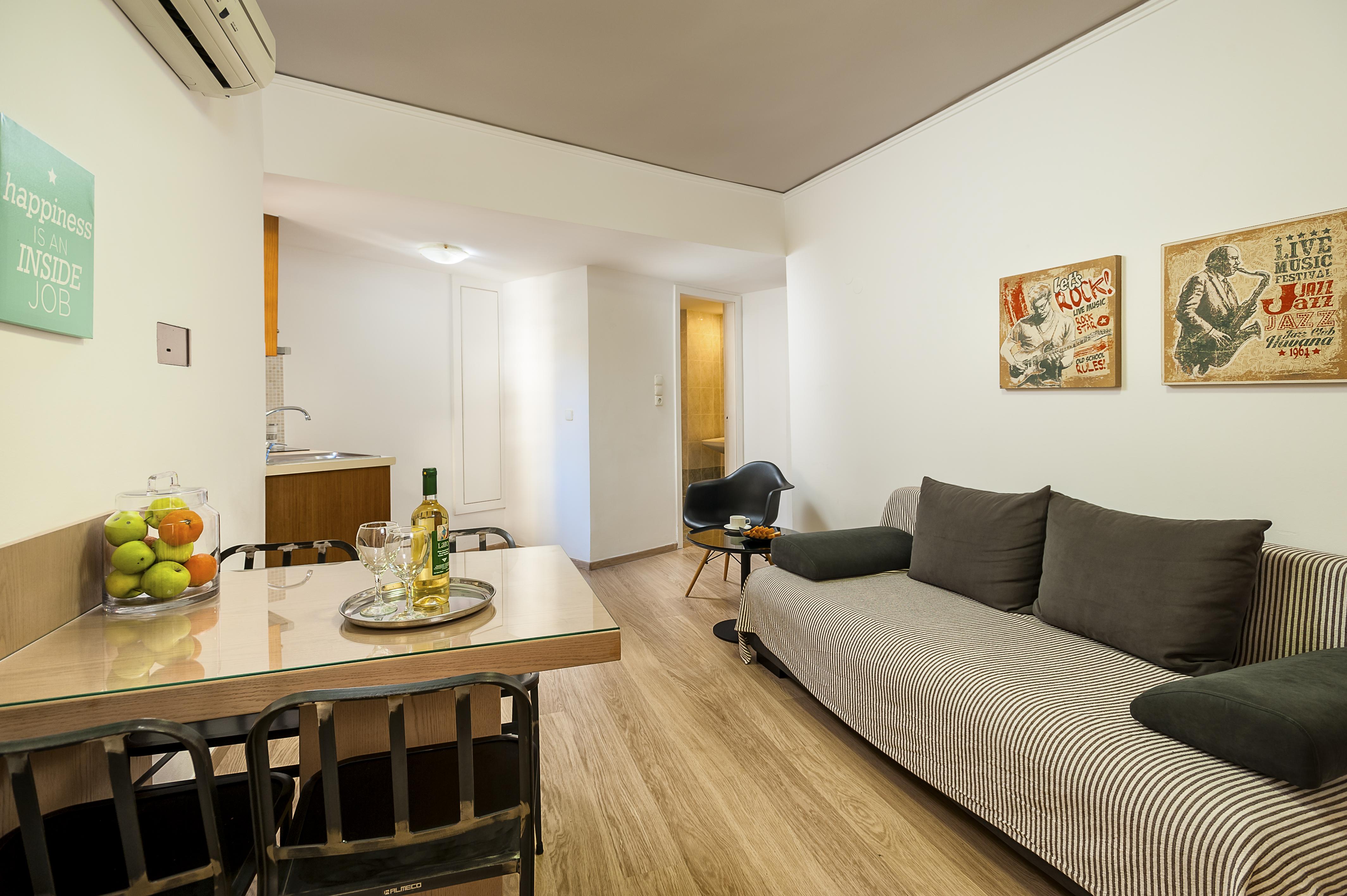 Elina Hotel Apartments 레팀노 외부 사진