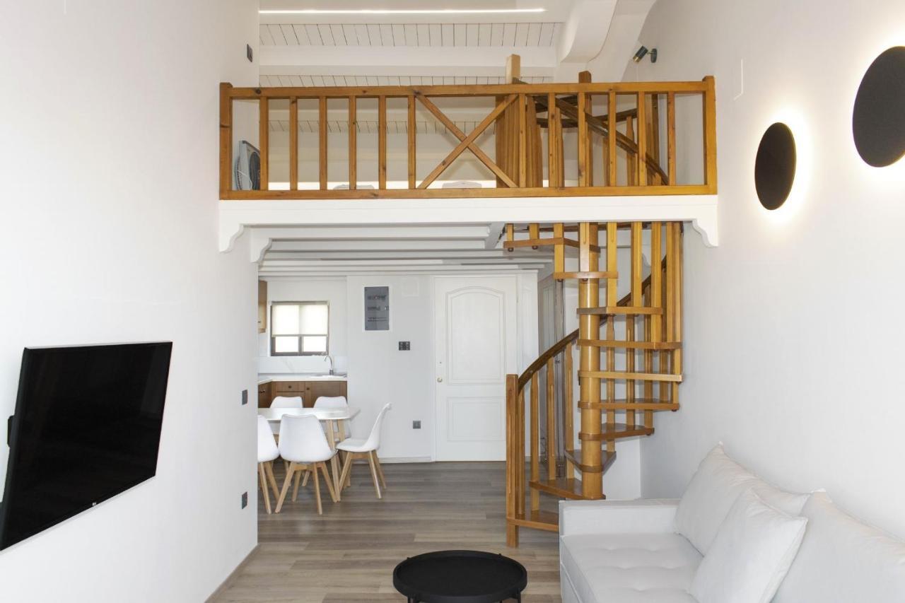 Elina Hotel Apartments 레팀노 외부 사진