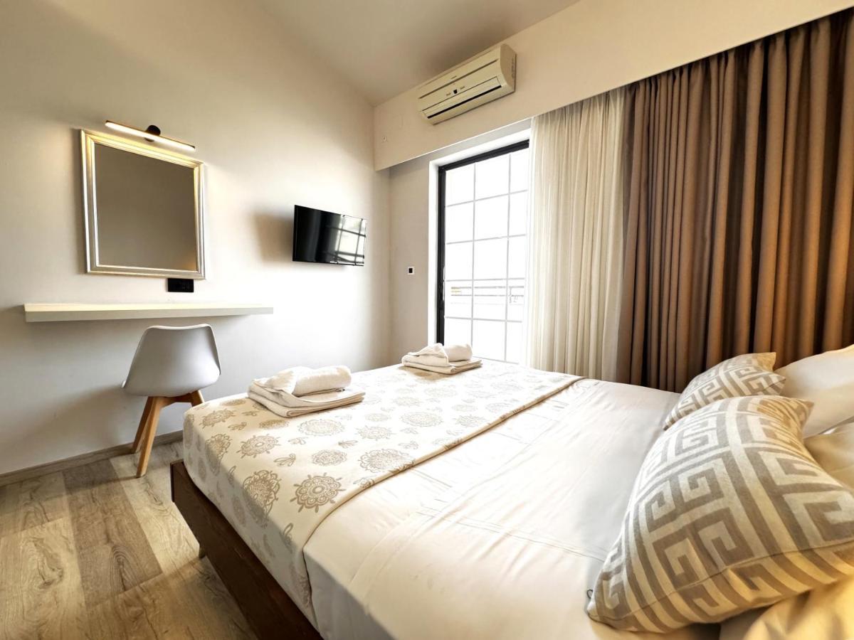 Elina Hotel Apartments 레팀노 외부 사진