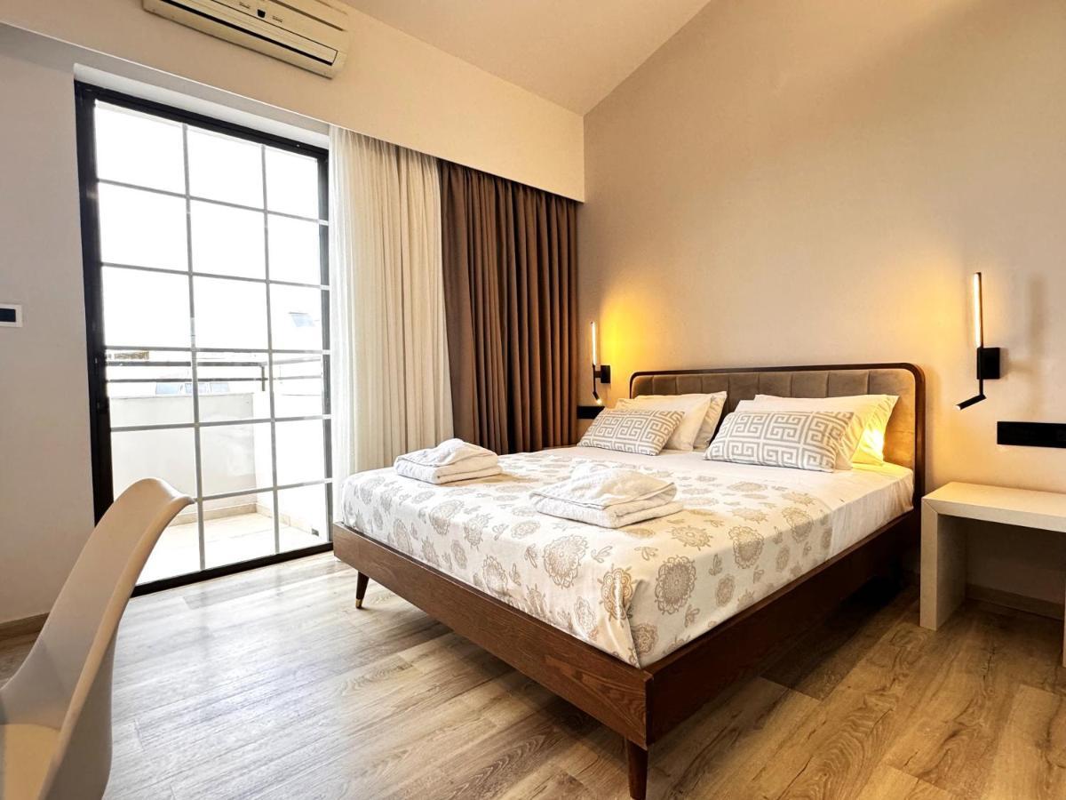 Elina Hotel Apartments 레팀노 외부 사진